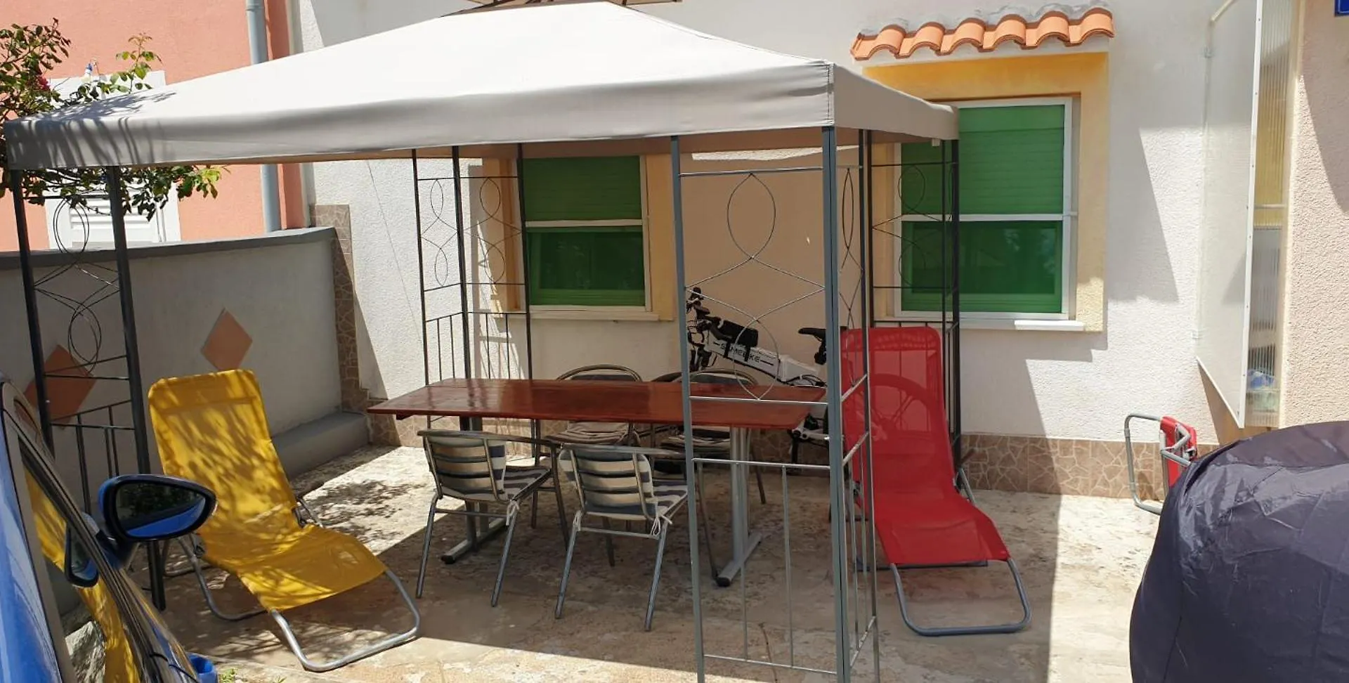 Apartment Apartman Verica Vir